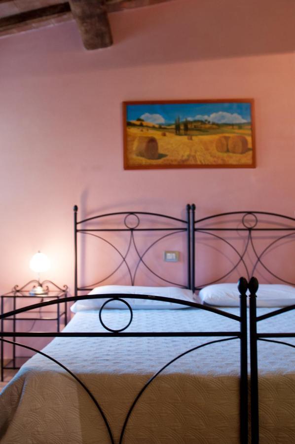 Agriturismo Villa Felice Volterra Phòng bức ảnh